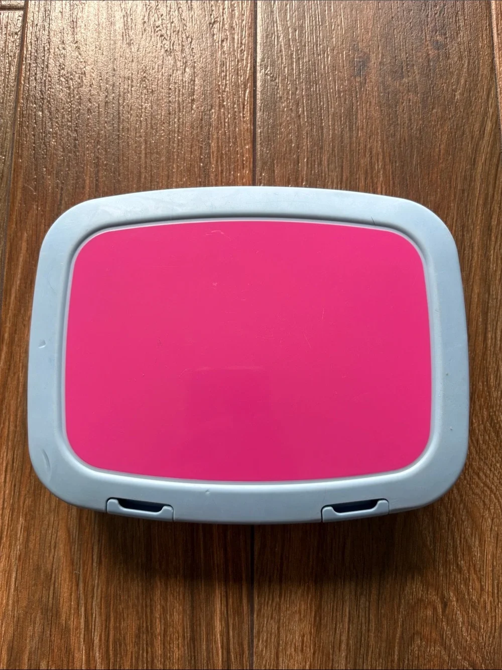 bentgo Kids Food Storage Lunch Box - Pink with Light Blue Trim